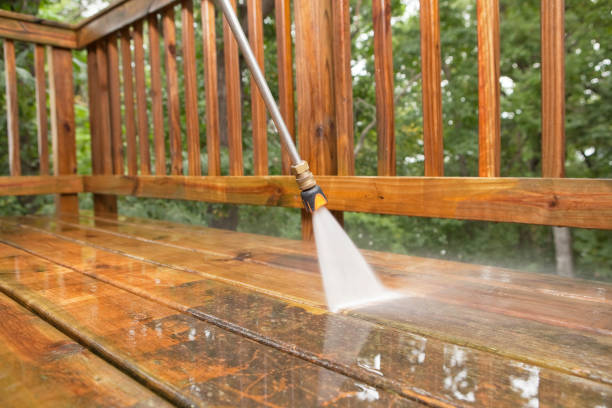 Why Choose Our Certified Pressure Washing Experts for Your Project Needs in Marquette Heights, IL?